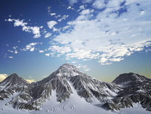 Free Snow Mountain   3D Landscapes   Unity Asset Store